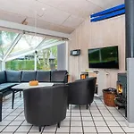 Luxury Retreat By Forest - By Traum Glesborg